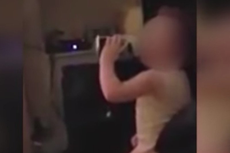 Ojciec dziecka zamieścił nagranie na Twitterze