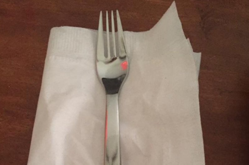 Widelec, który jest dla matki symbolem poświęceń i ciężkiej pracy.