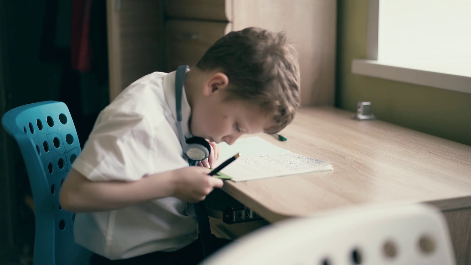 Powrót obowiązkowych prac domowych w szkołach? Wiceszefowa MEN rozwiewa wątpliwości