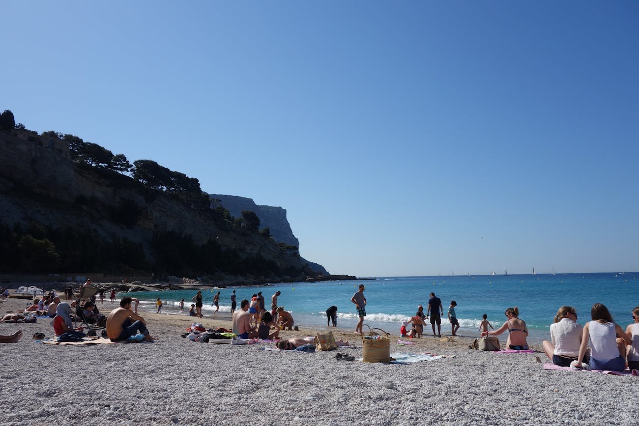 Rodzice nie chcą puszczać dzieci na kolonie w Polsce. "All inclusive za granicą jest tańsze!"