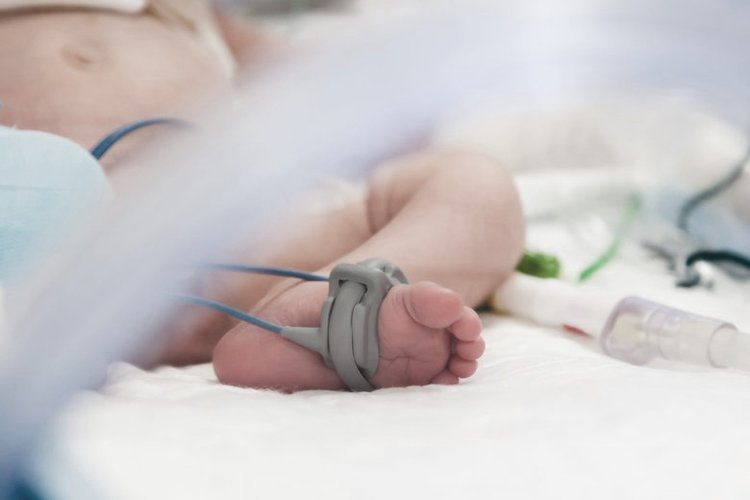 Mama uratowała życie swego nowo narodzonego dziecka