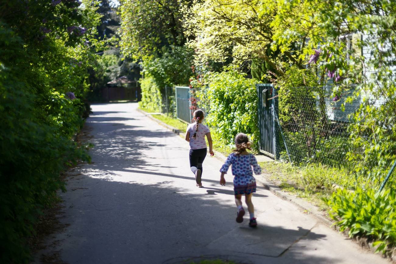 Wiosenne porządki ważniejsze niż wnuczki. "Droga mamusiu, to nie są lata 90."