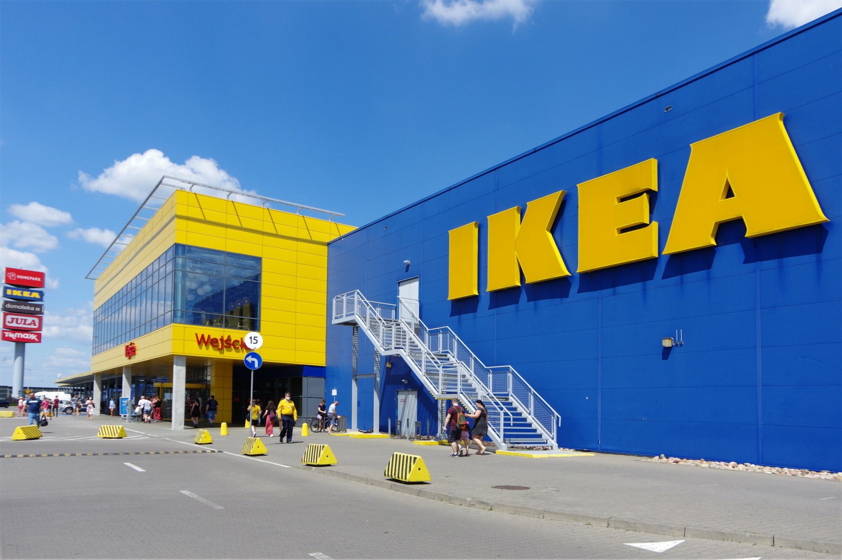 IKEA prowadzi akcję uświadamiania o wykluczeniu nastolatków, Walka z odrzuceniem nastolatków, podcasty dla rodziców, pokój nastolatka.