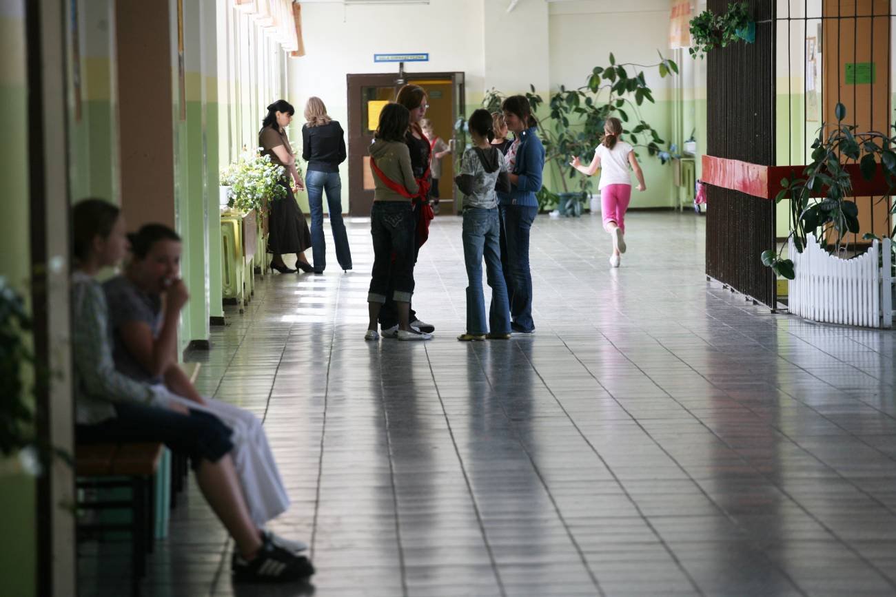 Żenujące wiadomości na grupie klasowej czas start. Rodzice prześcigają się w jednym