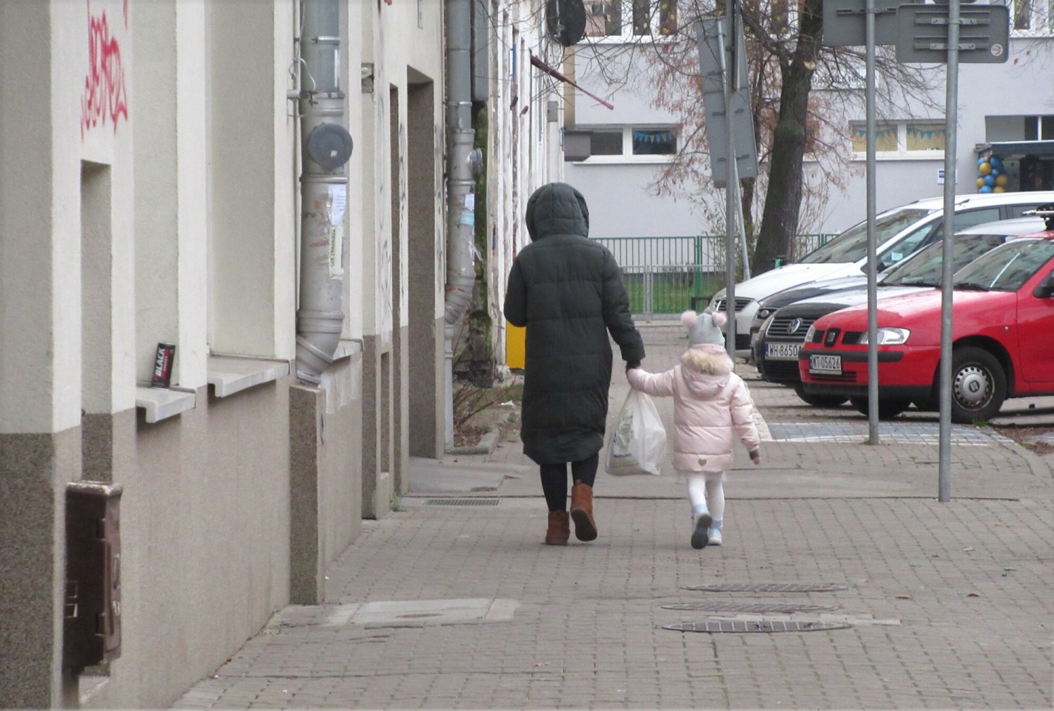 gus, dzietność, niska dzietność, niż demograficzny, mało dzieci, 500 plus