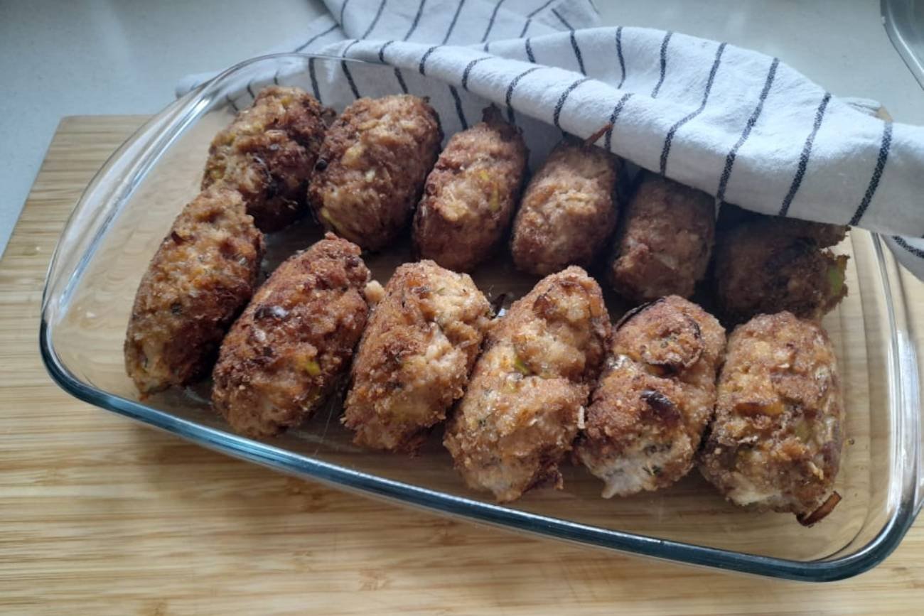 kotleciki dla dziecka, kotleciki drobiowe, pulpety z warzywami, pulpety drobiowe, obiad dla dziecka, jak przemycić warzywa w obiedzie