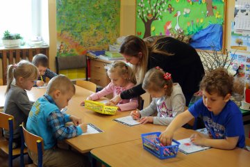 wyprawka do przedszkola, wyprawka przedszkolak, co kupić dla przedszkolaka, czy wyprawka do przedszkola jest zgodna z prawem