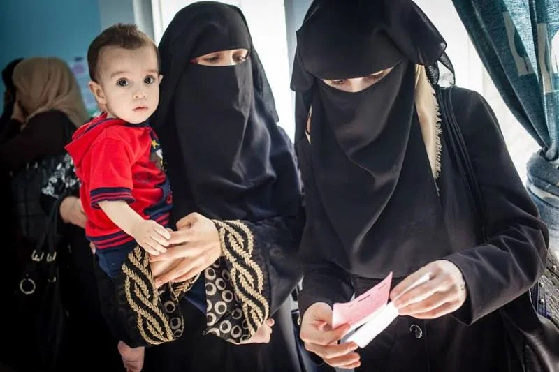 Arabskie kobiety muszą dbać o "opinię"