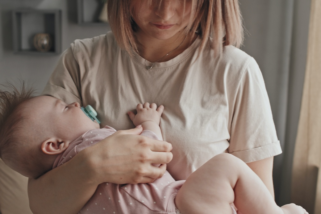 Te kobiety inaczej wyobrażały sobie macierzyństwo."A czego ty się spodziewałaś?"