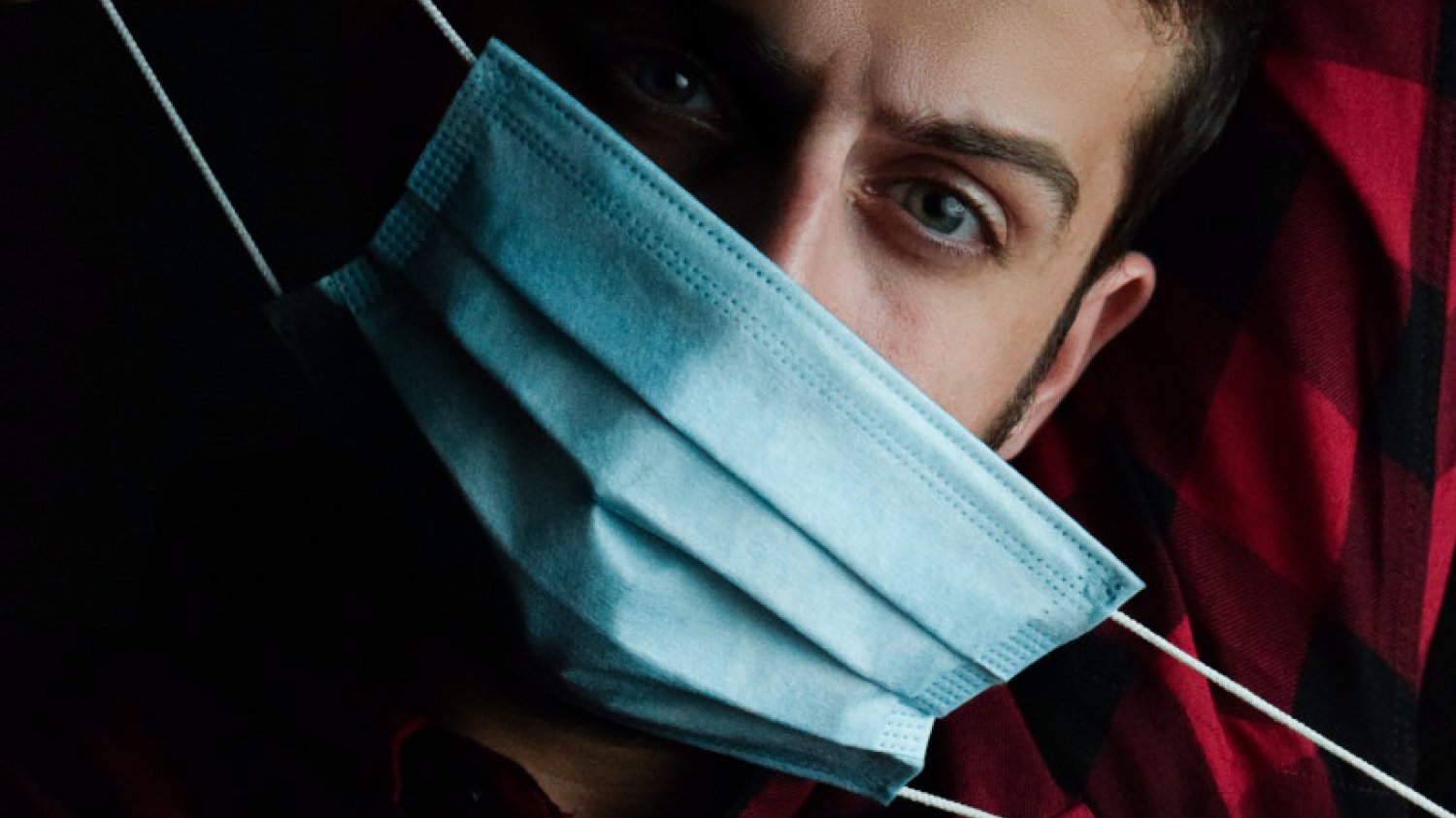 Pandemia zmienia życie towarzyskie. Jak izolacja wpływa na mężczyzn?
