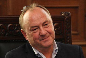 Janusz Leon Wiśniewski jest autorem nowej książki napisanej wspólnie ze Zbigniewem Izdebskim "Intymnie. Rozmowy nie tylko o miłości".