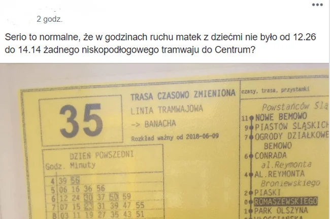 Tramwaj niskopodłogowy linii 35 jeździ w  warszawskich Bielanach co 2 godziny.