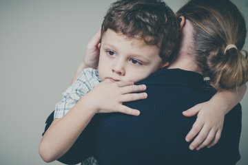 Ojciec dziecka nie miał z nim kontaktu przez lata. Jak ustalić opiekę?, ustalenie opieki, rozwód, rozstanie