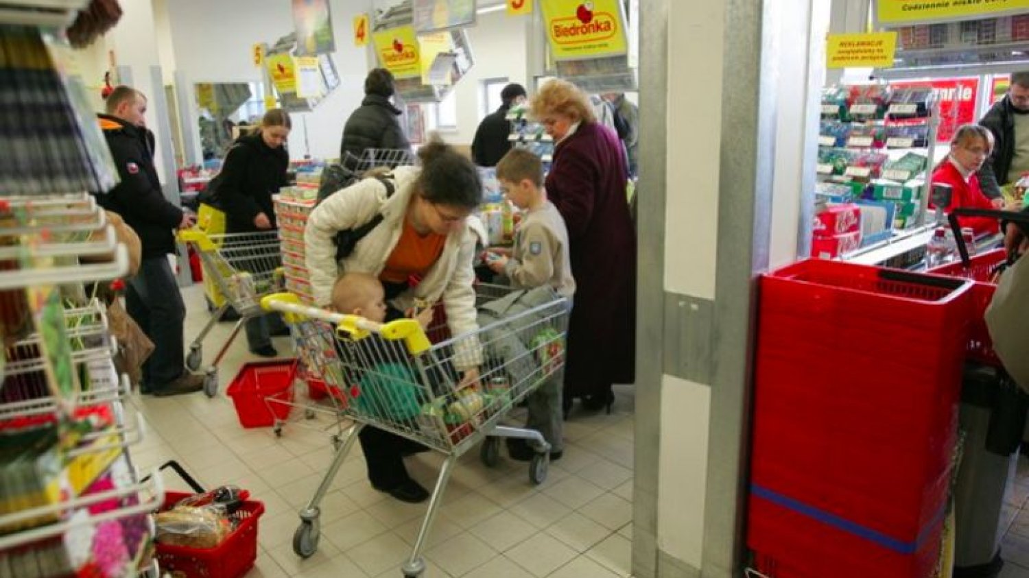 Biedronka jest jednym z ulubionych dyskontów Polaków