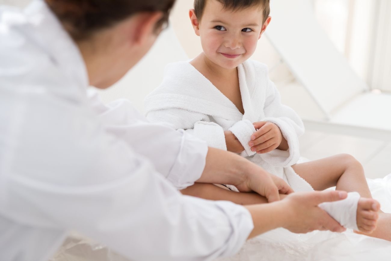 Avène znów wspiera małych pacjentów z AZS oraz ich rodziny. 8 edycja programu POLSKI PACJENT W AVÈNE