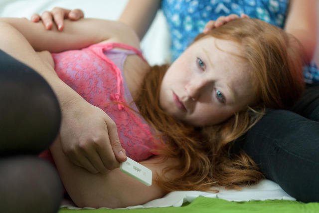 Podczas pięciodniowej wycieczki aż siedem nastolatek zaszło w ciążę.