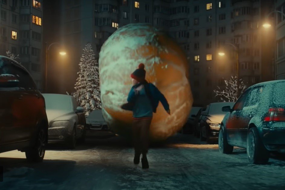 Tym razem nie ma rodzinnej biesiady. Świąteczny spot IKEA skłania do refleksji.