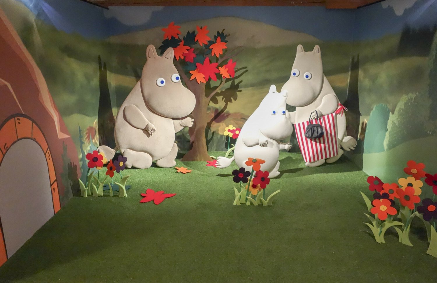 Wystawa muzealna scena z Muminków.