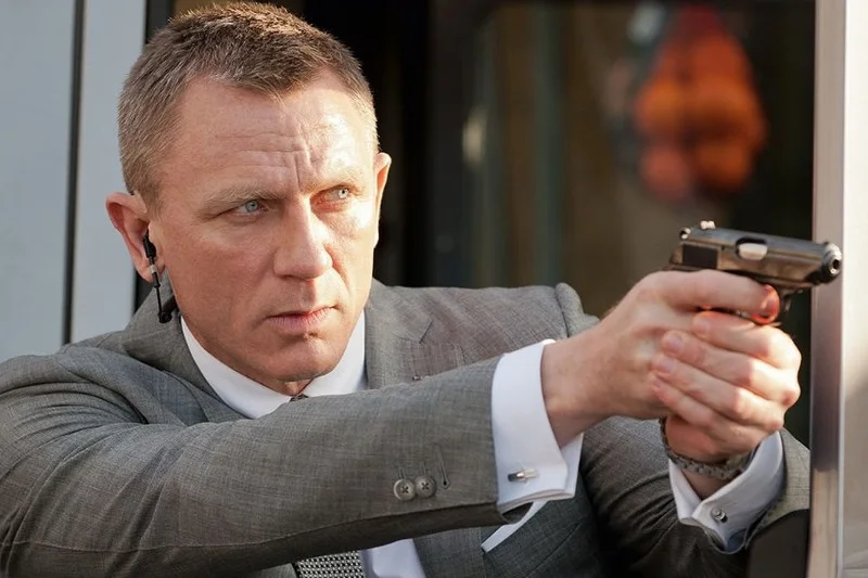Pierwszy oficjalny zwiastun filmu "Nie czas umierać" już w środę. Na razie dostaliśmy teaser.