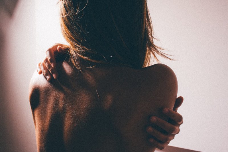 Mięczak zakaźny to choroba wirusa. Poznaj jej objawy