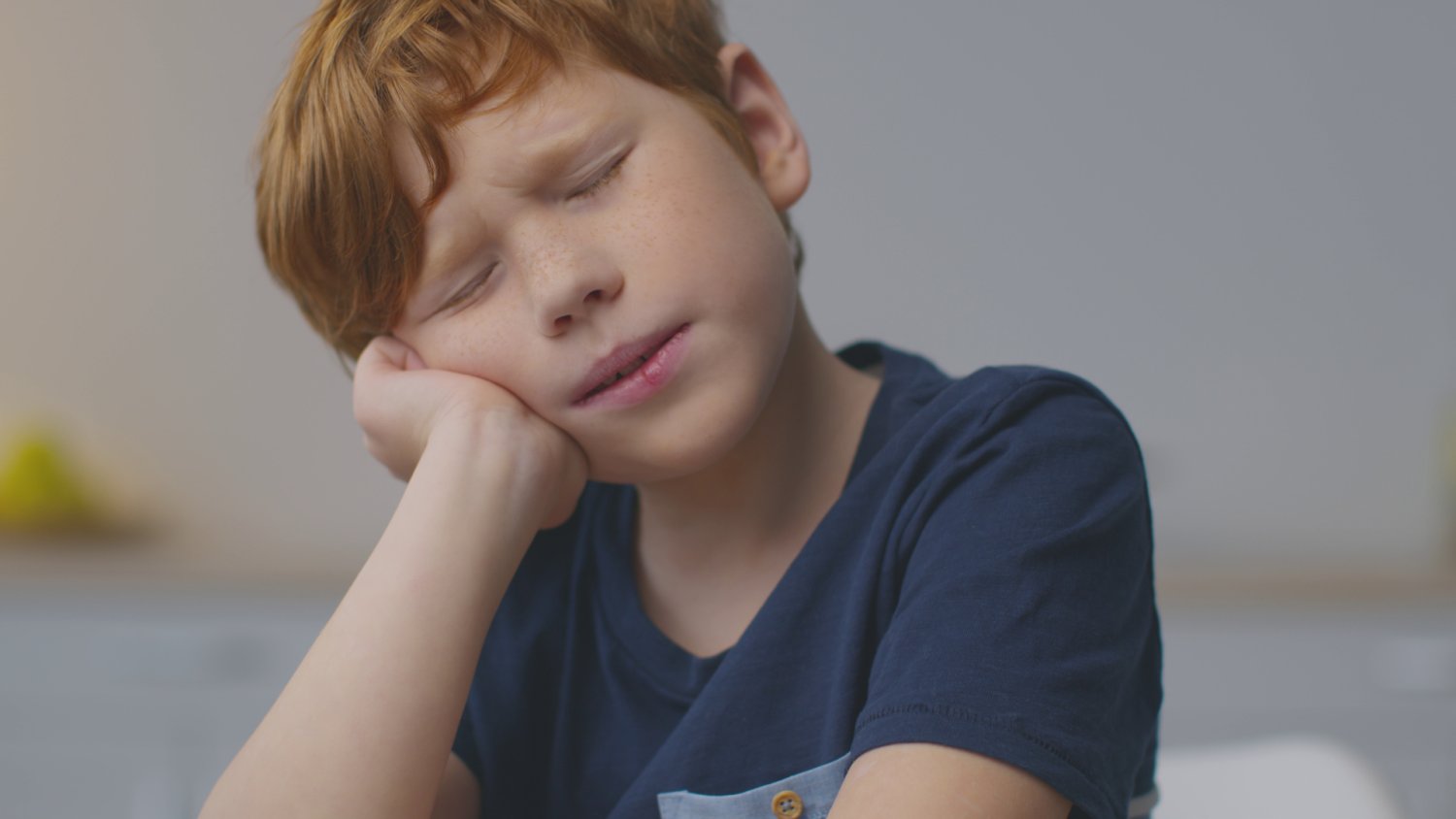 To zdanie z ust nauczyciela powinno zapalić ci wszystkie alarmy. Podcina skrzydła na lata