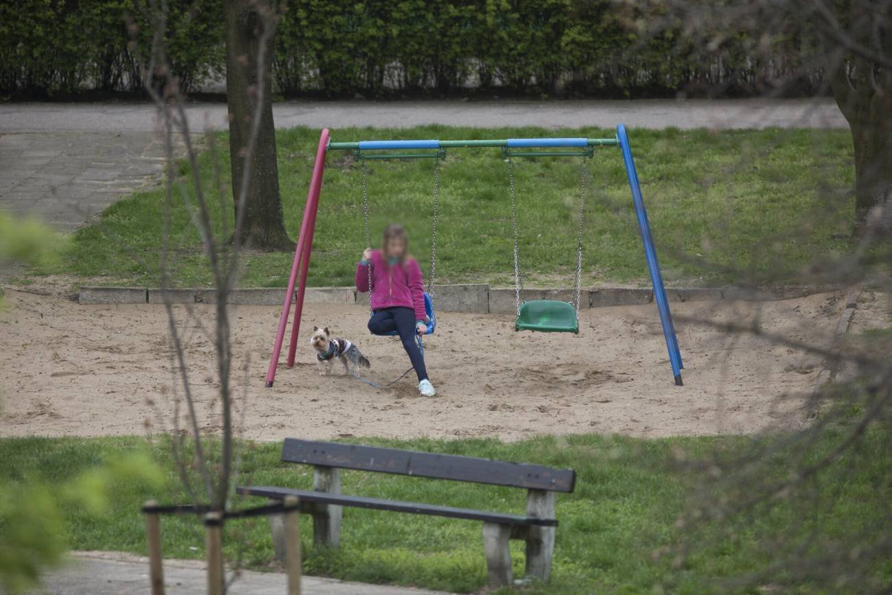 Skandaliczne zachowanie opiekuna psa na placu zabaw. Wasze "psynki" to nie dzieci