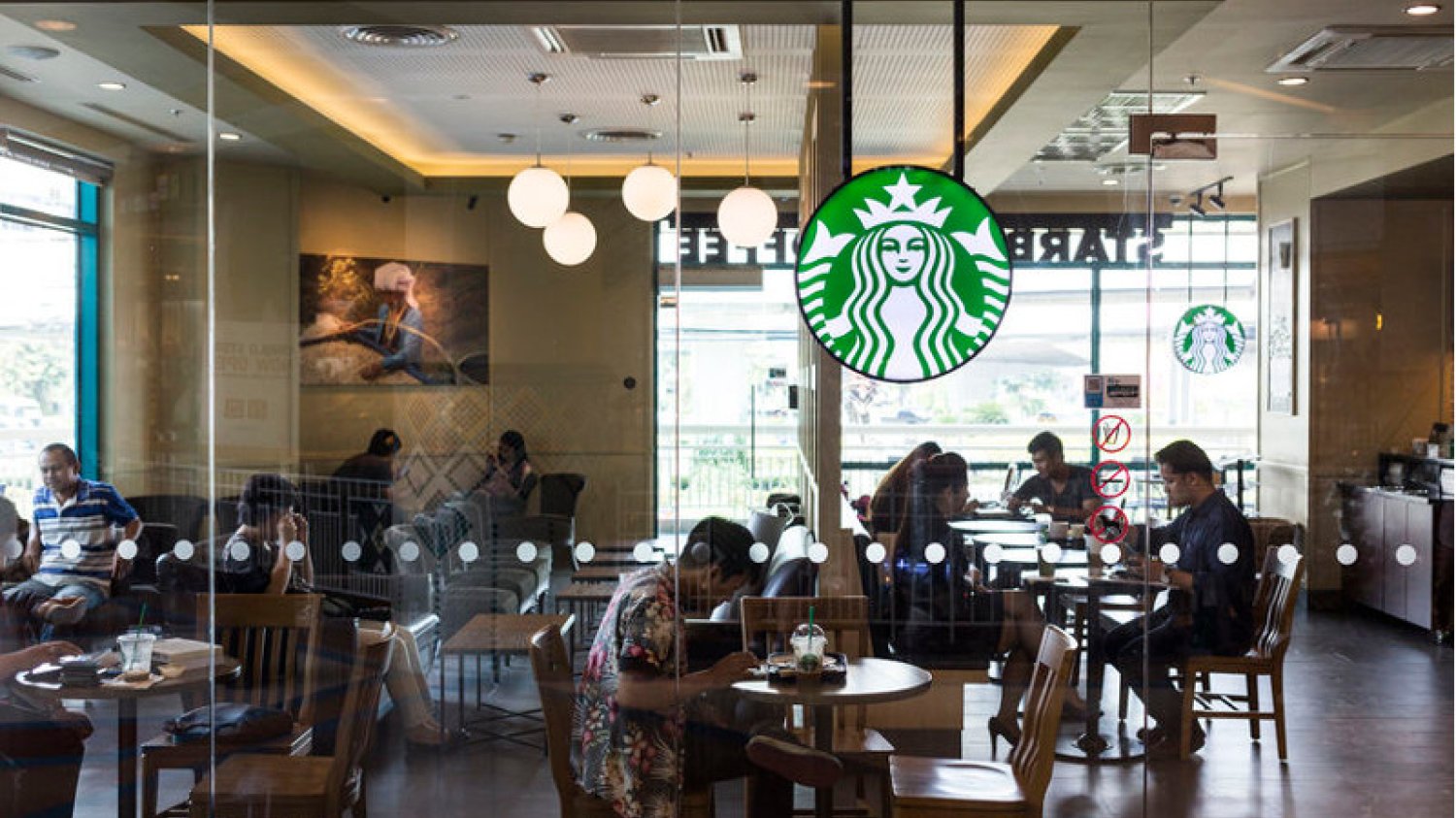 Oświadczenie Starbucks w spawie bakterii w kawach.