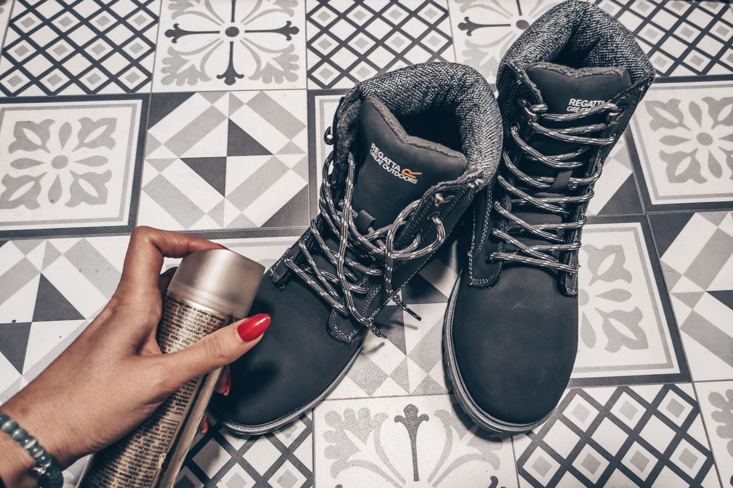 Jak zabezpieczyć buty dziecka przed wilgoci i brudem