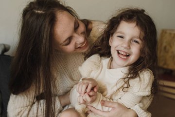 dziecko nie słucha się, jak nauczyć dziecko słuchania, niegrzeczne dziecko, roszczeniowy rodzic