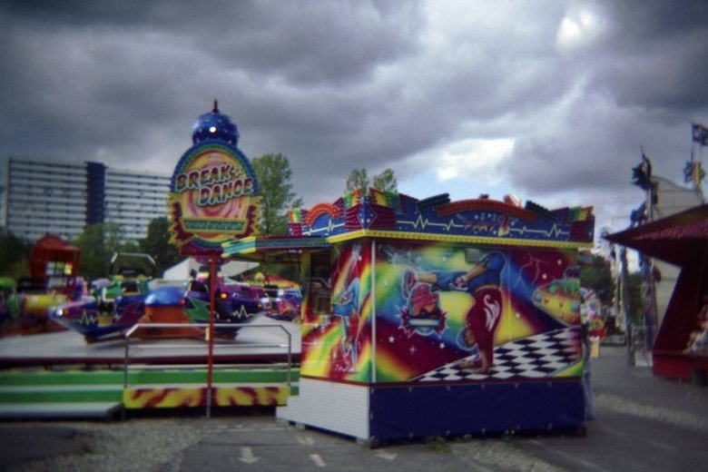 W Szczytnie w wesołym miasteczku zginął 9-letni chłopiec.