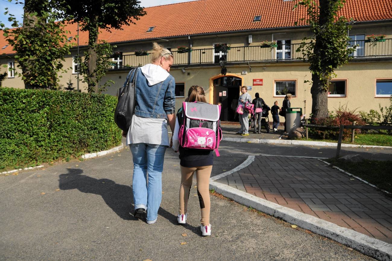 Rodzice kupują dla dzieci ten gadżet do szkoły. Pediatra ostrzega: możliwe silne uczulenia