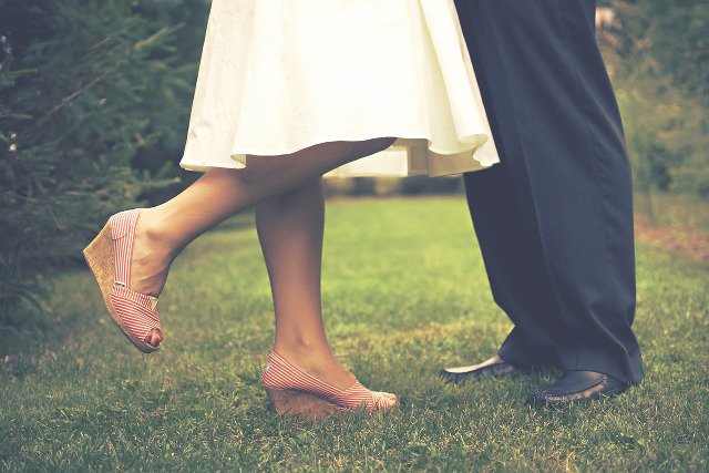 Fot. Pixabay/[url=hhttp://pixabay.com/pl/stokrotka-czerwony-kwiat-ro%C5%9Blin-424894/]Unsplash[/url] / [url=http://bit.ly/CC0-PD]CC0 Public Domain[/url]