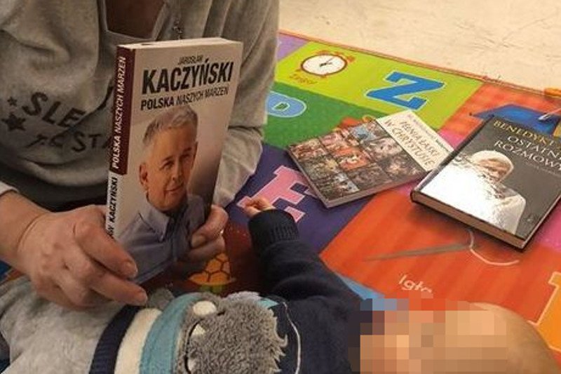 Posłanka PiS Izabela Kloc z wnukiem