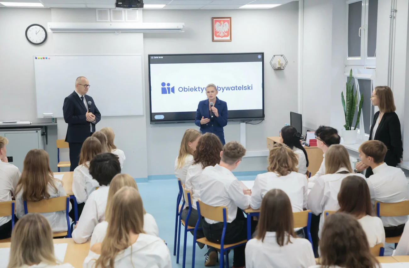 Barbara Nowacka młodzież uczniowie