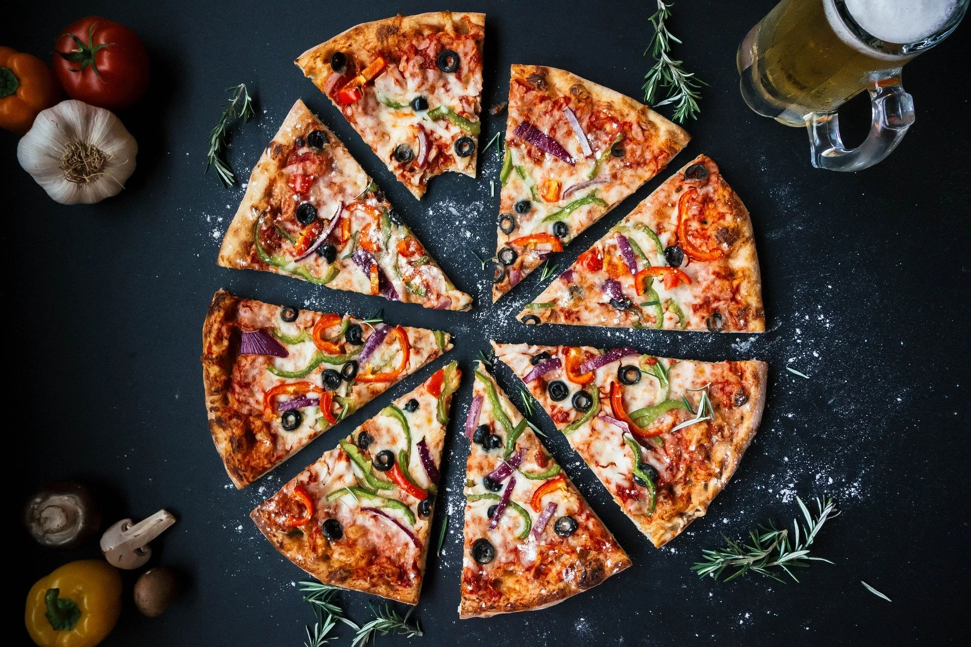 Okazuje się, że pizza nie jest już ulubionym daniem zamawianym przez Polaków