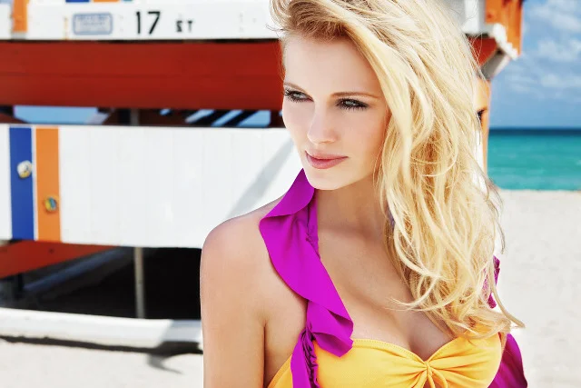 Fot. Pixabay / [url=https://pixabay.com/en/woman-beach-bikini-model-beauty-692793/]873770[/url] / [url=https://pixabay.com/en/service/terms/#download_terms]CC0 Public Domain[/url]