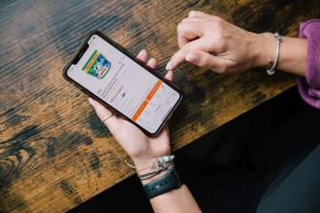 Zakupy dla małego dziecka bywają stresujące. Życie ułatwiają jednak takie akcje jak np. Cashback "Może Być Taniej". Dzięki tej promocji wybrane produkty higieniczne z portfolio P&G można zakupić i uzyskać częściowy zwrot kosztów na konto.