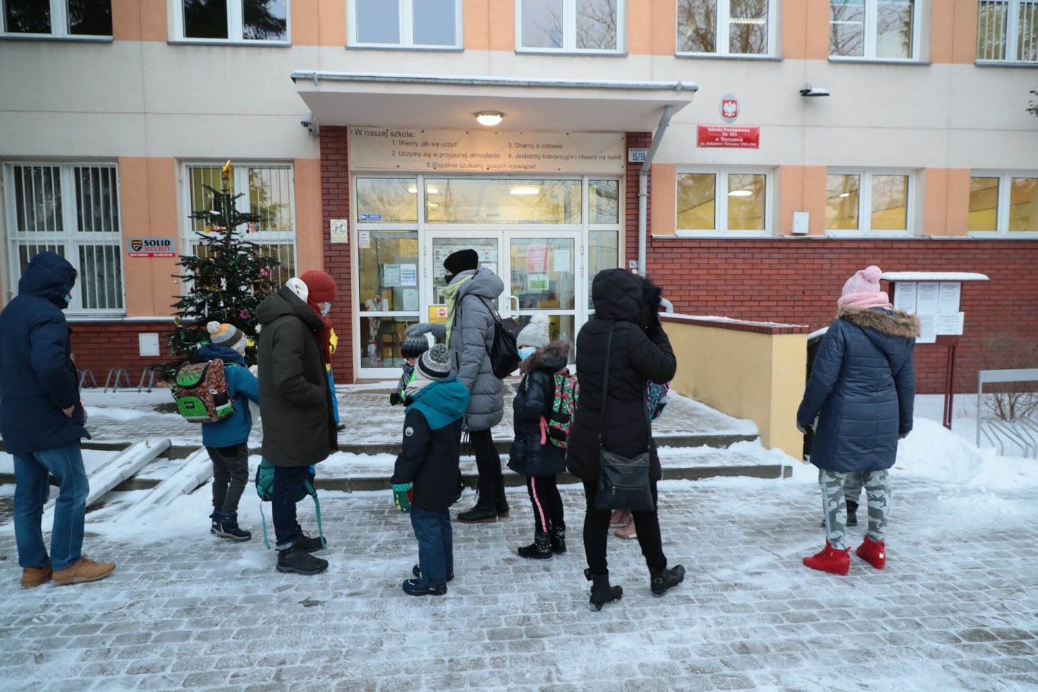 Wychodzę na biedotę, bo nie chcę dać na kolejną szkolną zbiórkę. Mam istotny powód