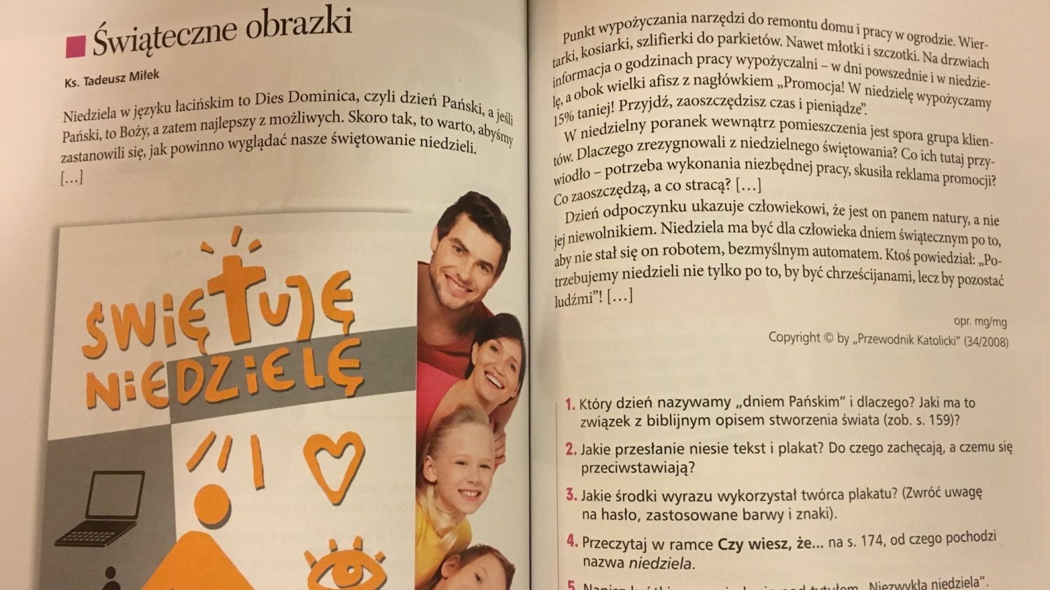 Podręcznik do jeżyka polskiego przypomina katechizm.