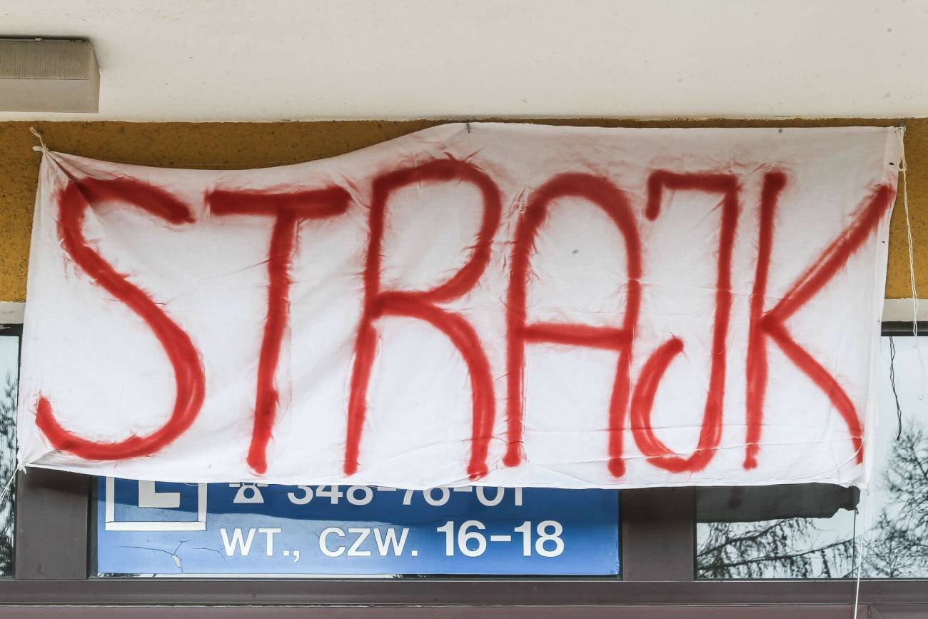 Nauczyciele zapowiadają protesty, MEN ostro odpowiada. Poszło o podwyżki pensji