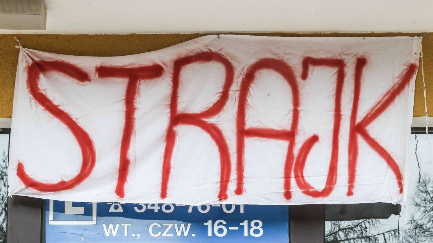 Nauczyciele zapowiadają protesty, MEN ostro odpowiada. Poszło o pieniądze