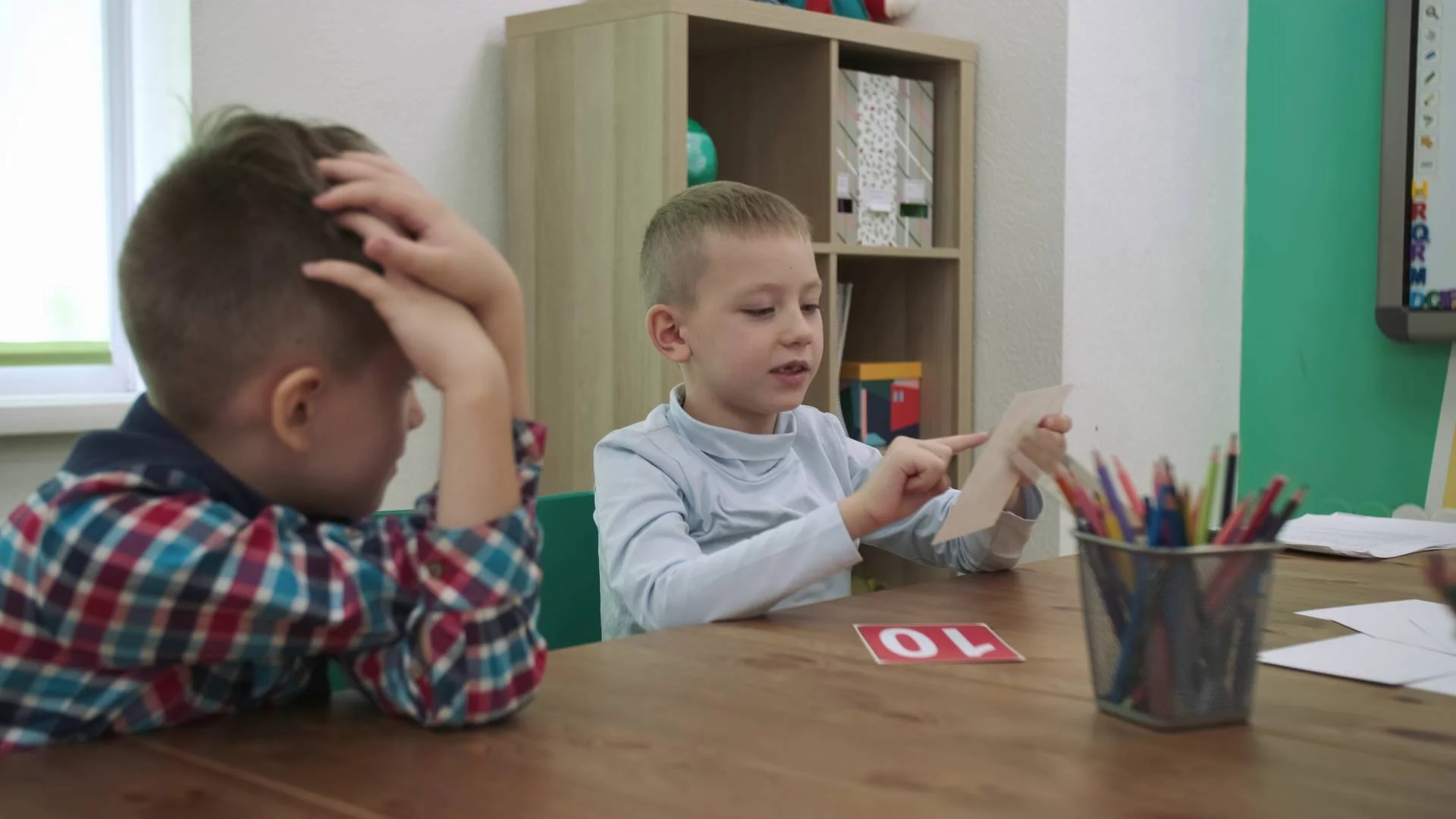 Dzieci ćwiczą kolędy, zamiast uczyć się mnożenia. Rodzice pytają, kto nadrobi zaległości