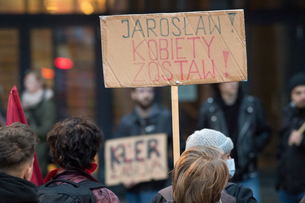 "Jedna flaszka, druga flaszka"? Nie! Oto dlaczego Polki nie chcą mieć dzieci