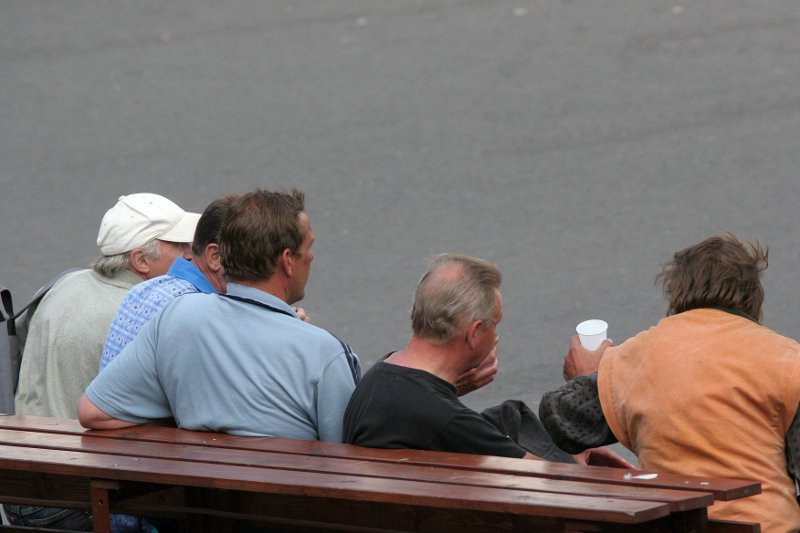 Czy Polacy traktują gorzej dzieci niż alkoholików?
