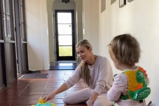 Córka Joanny Krupy tańczy. Modelka pokazała roztańczoną Ashę