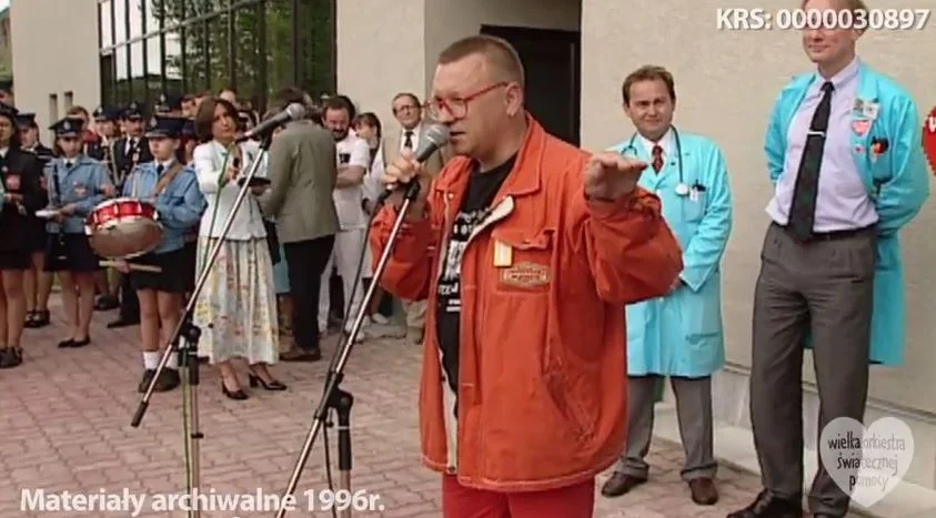 W 1996 roku Fundacja WOŚP kupiła CZD rezonans magnetyczny