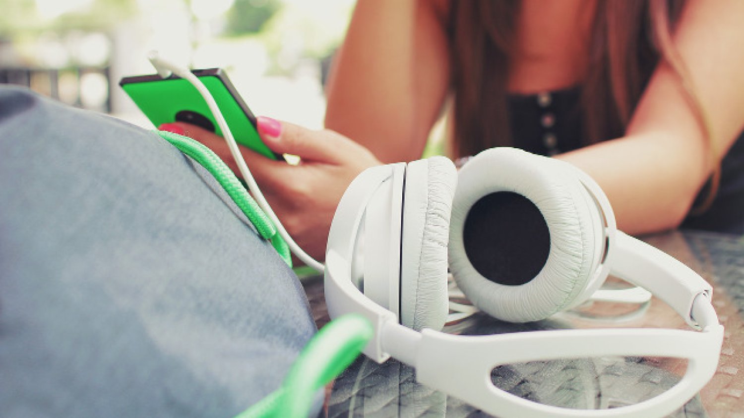 Fot. Pixabay / [url=https://pixabay.com/pl/s%C5%82uchawki-muzyka-audio-smartphone-923186/]StockSnap[/url] / [url=https://pixabay.com/pl/service/terms/#usage]CC0 Public Domain[/url]