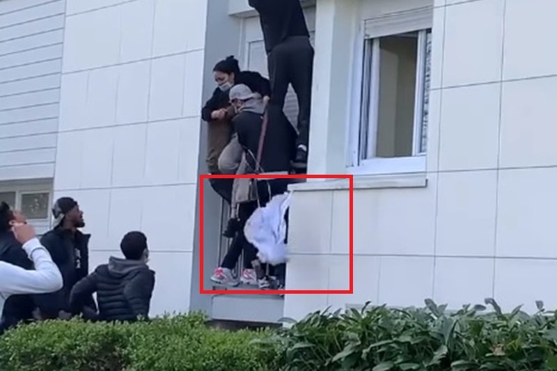 Uratowano półroczne dziecko z pożaru. Ojciec wyrzucił je z 3. piętra