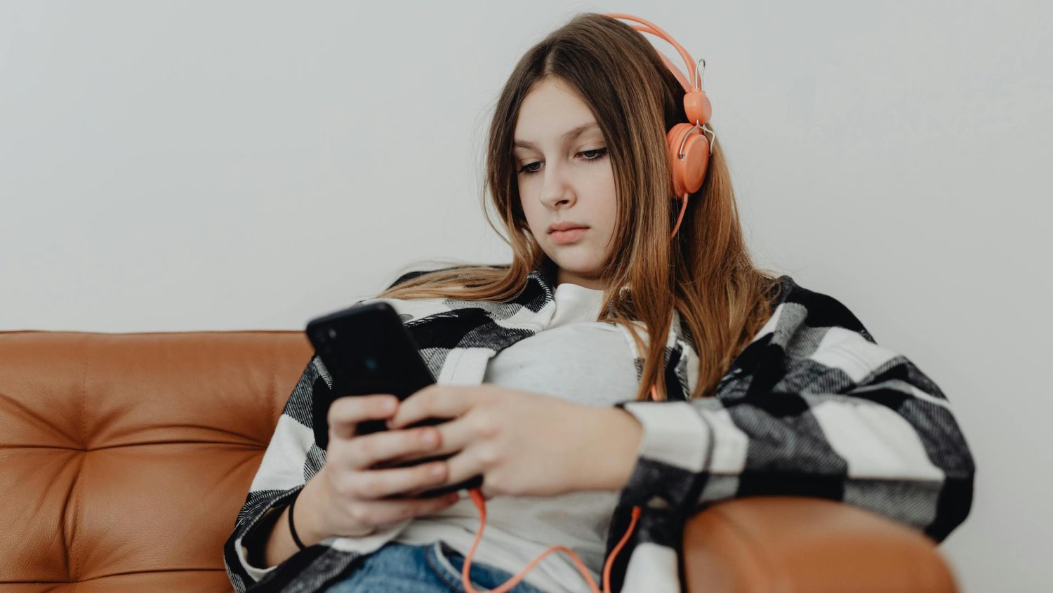 Dzieci tyją, a nastolatki podupadają na zdrowiu psychicznym. Młode pokolenie jest w kryzysie