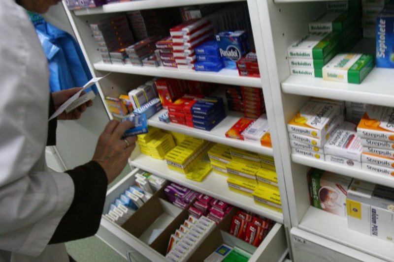 GIS wycofał z obrotu lek na przeziębienie Febrisan. Apeluje o ostrożność GIS wycofał z obrotu lek na przeziębienie Febrisan. Apeluje o ostrożność